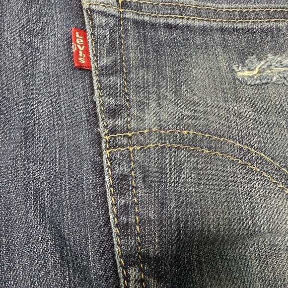 Levi's 511 Cut-off Denim Shorts - Picture 2 of 7